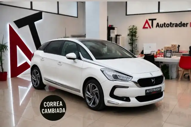 DS Automobiles DS 5 2.0BlueHDi Design EAT6 180