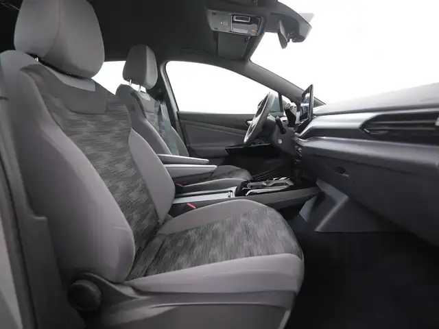 Volkswagen Id.4 view 3