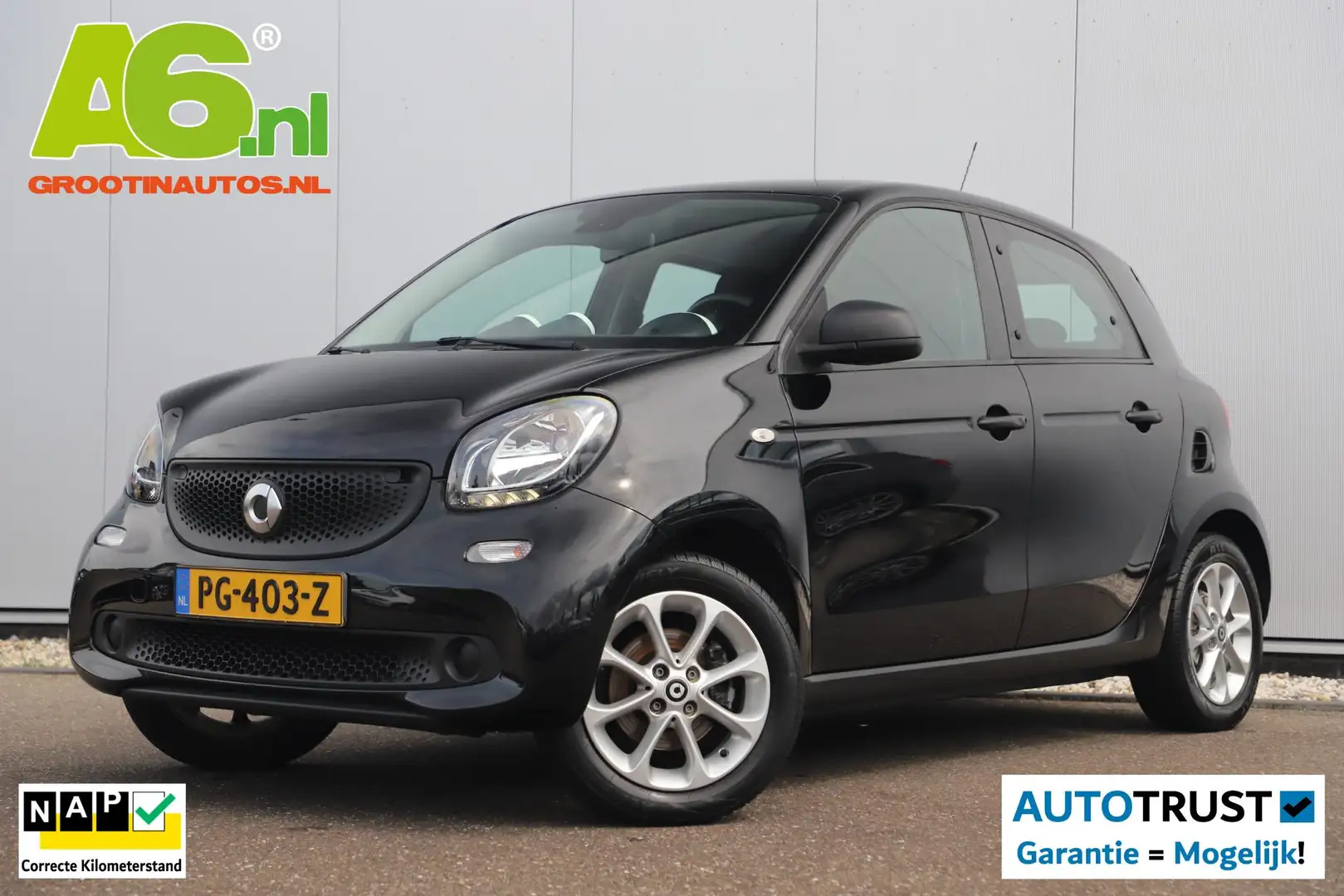 smart forFour 1.0 Pure Airco 14 inch LMV Radio Bluetooth Elektri Zwart - 1