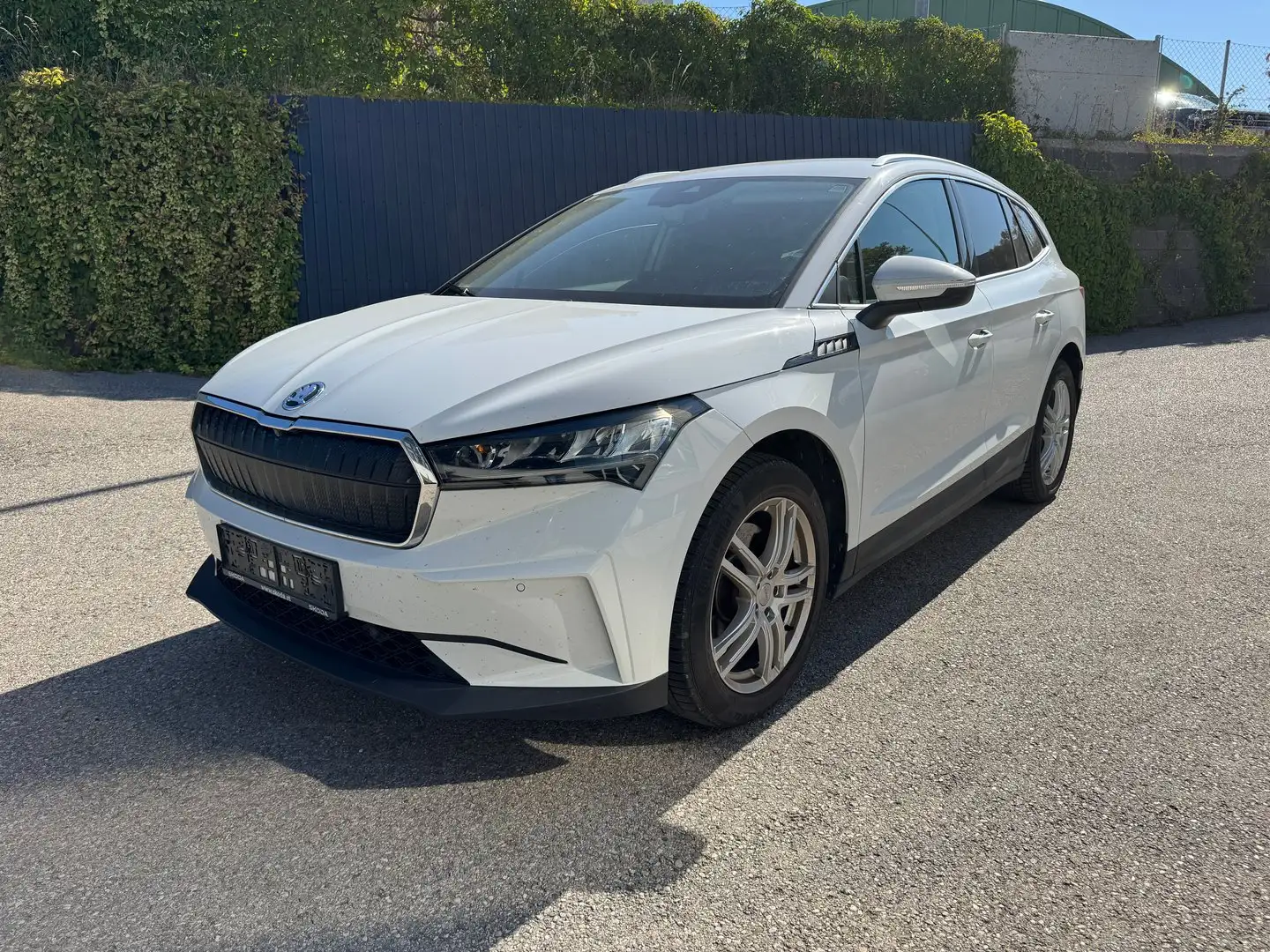 Skoda Enyaq 80 Weiß - 1