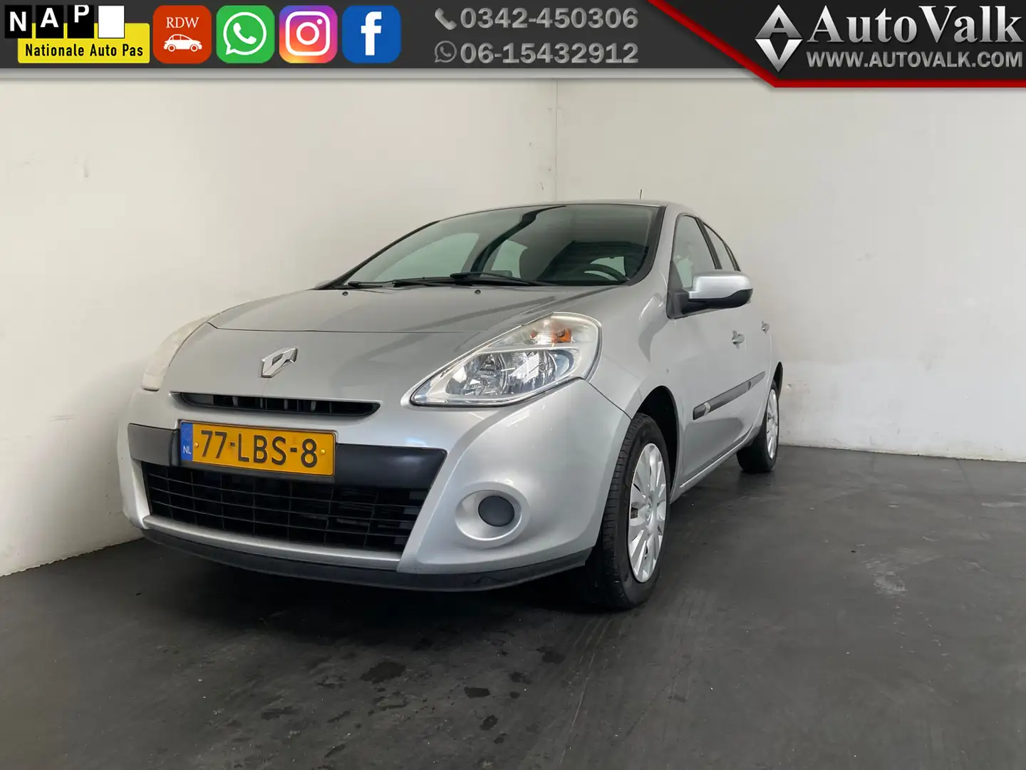 Renault Clio 1.2 Expression,Airco! Trekhaak! Grau - 1