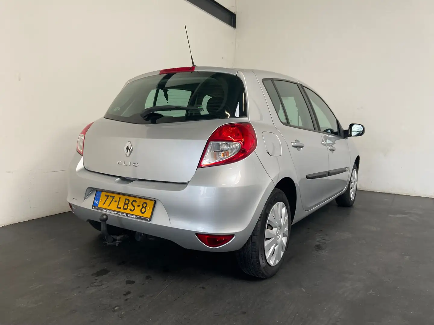 Renault Clio 1.2 Expression,Airco! Trekhaak! Grau - 2