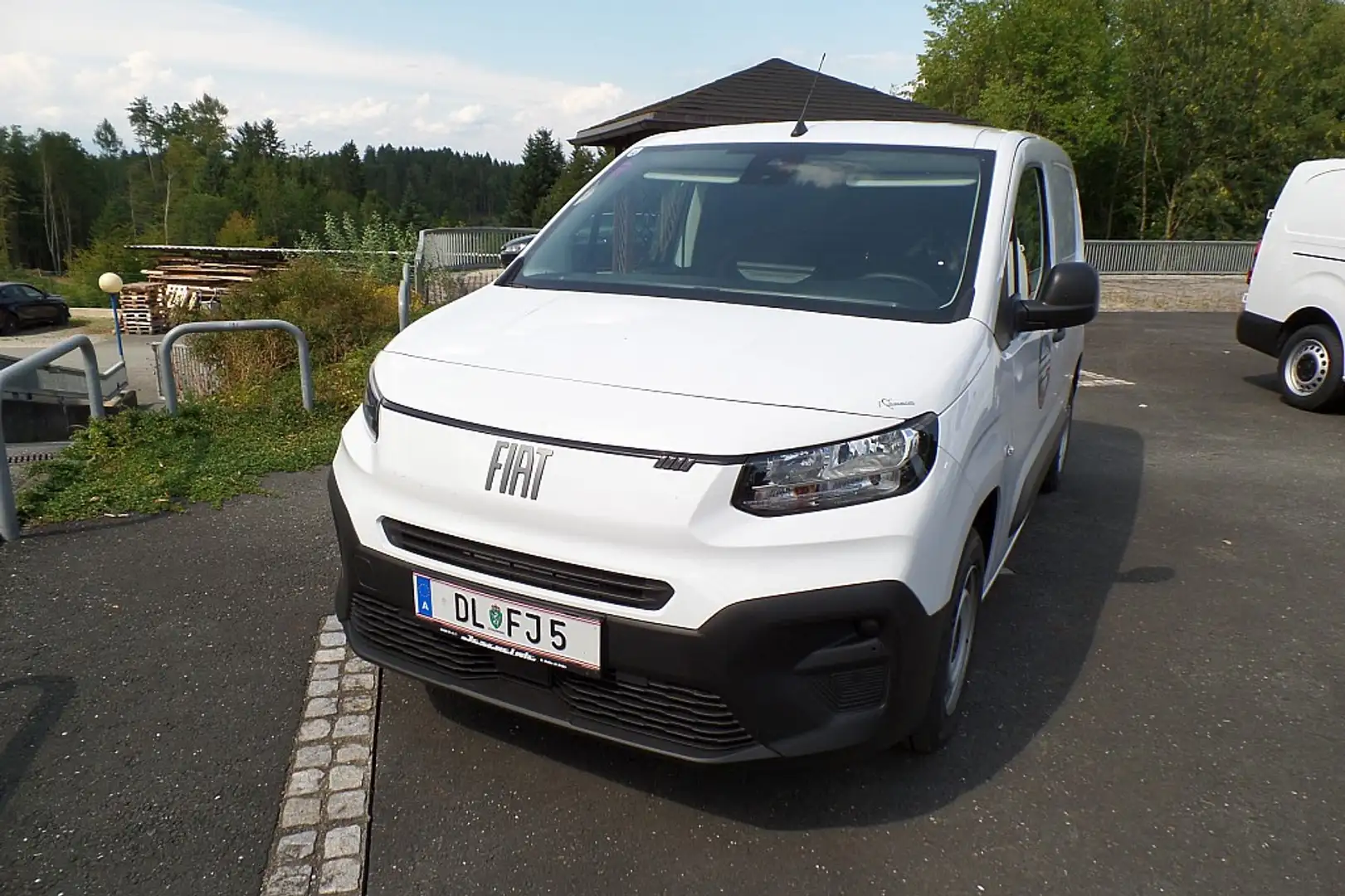 Fiat Doblo Doblo Kastenwagen BlueHDi 100 S&S M Weiß - 2