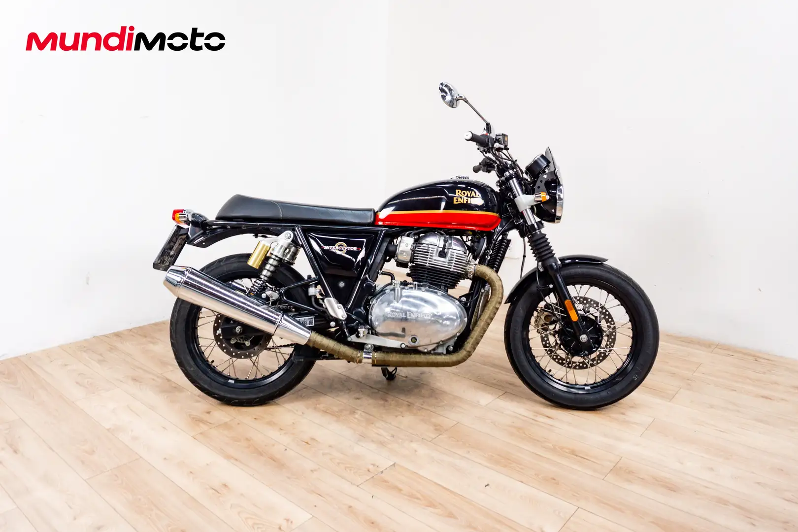 Royal Enfield Interceptor - 1