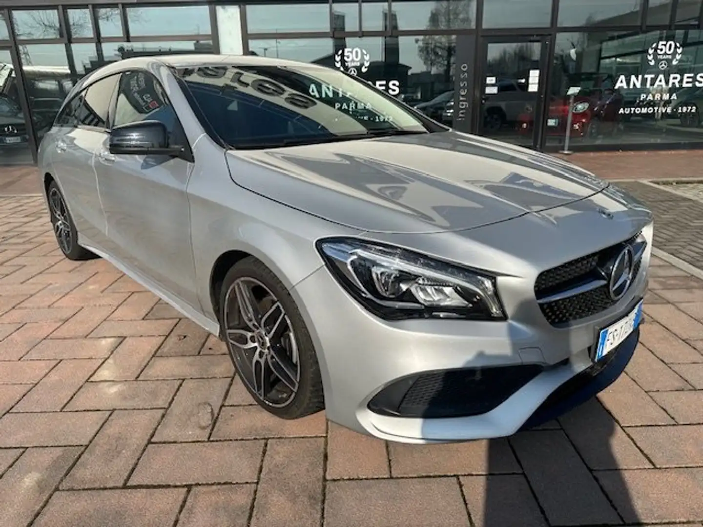 Mercedes-Benz CLA 200 d S.W. Automatic Premium - PACCHETTO NIGHT! Argento - 1