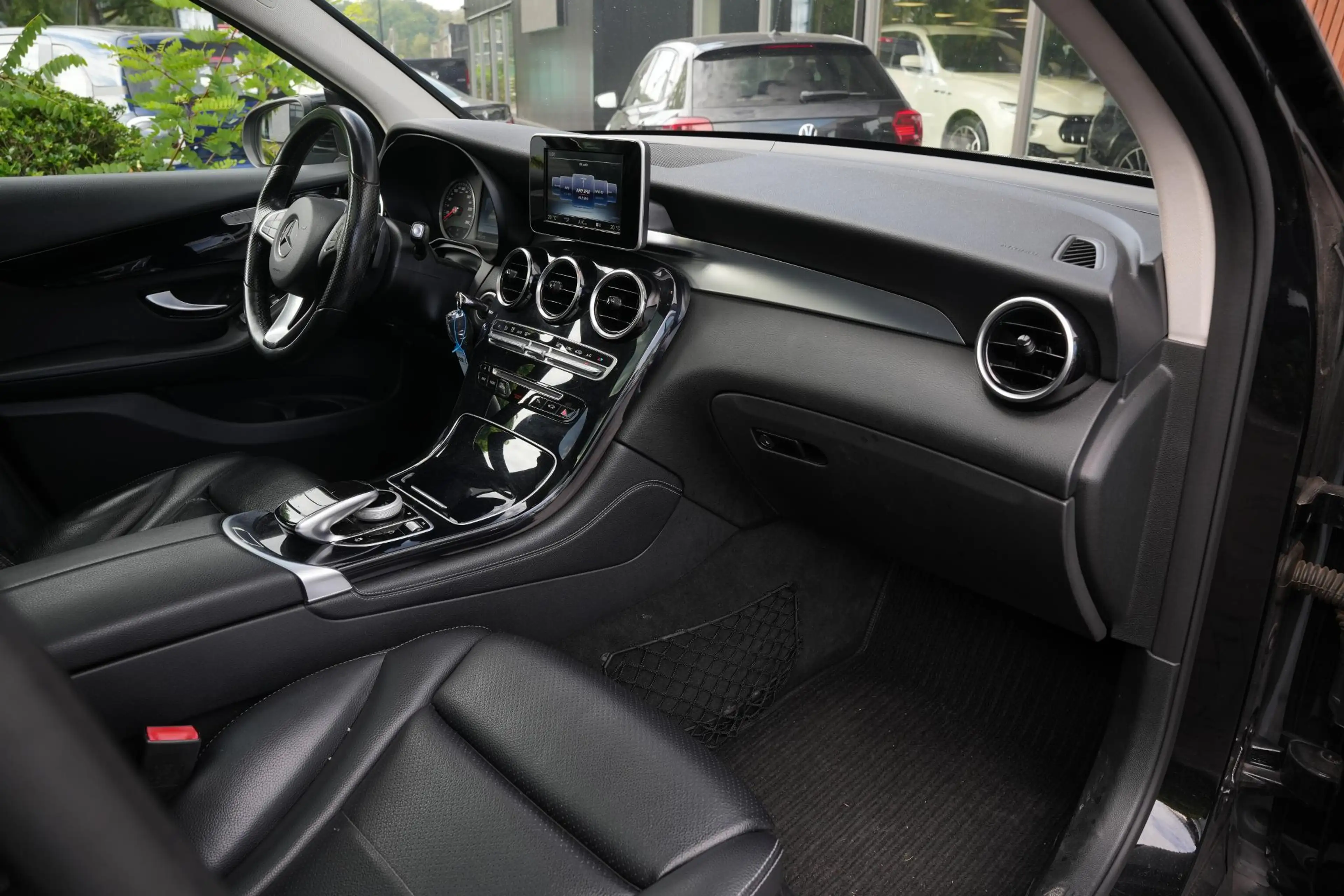 Mercedes-Benz GLC 250 d 4MATIC Prestige Panoramadak Leer Stoelverwarming — photo 21