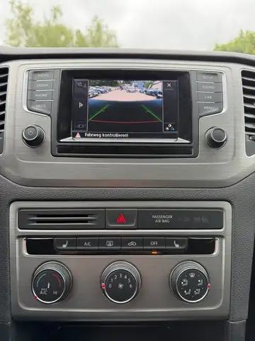 Volkswagen Golf view 13