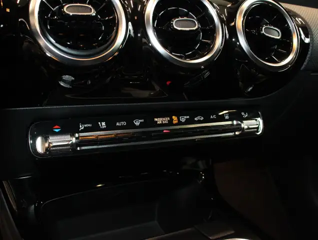 Mercedes-Benz A-Class view 15