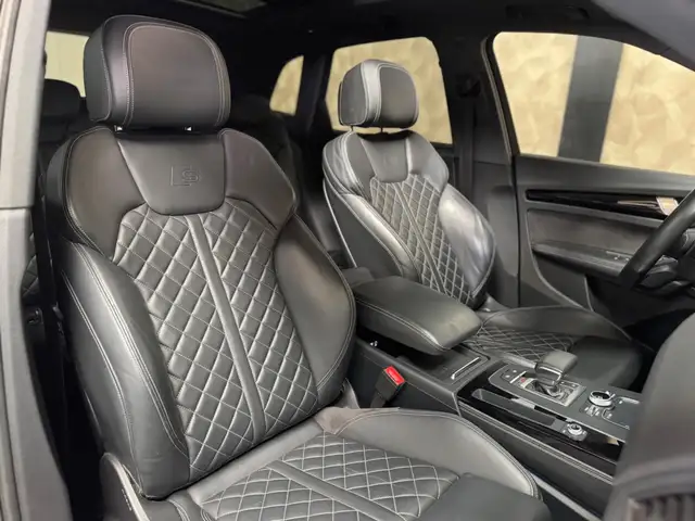 Audi SQ5 view 15