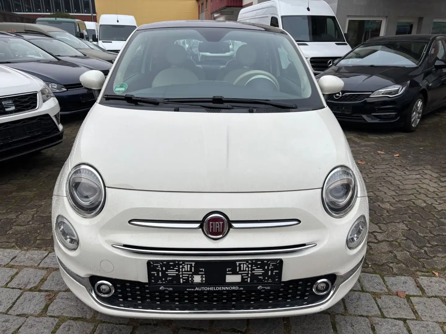 Fiat 500 1.2 8V Lounge Klima/Panorama/PDC Weiß - 2