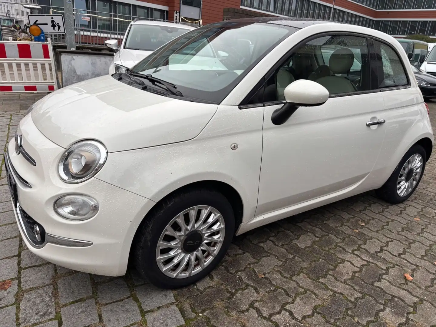 Fiat 500 1.2 8V Lounge Klima/Panorama/PDC Weiß - 1