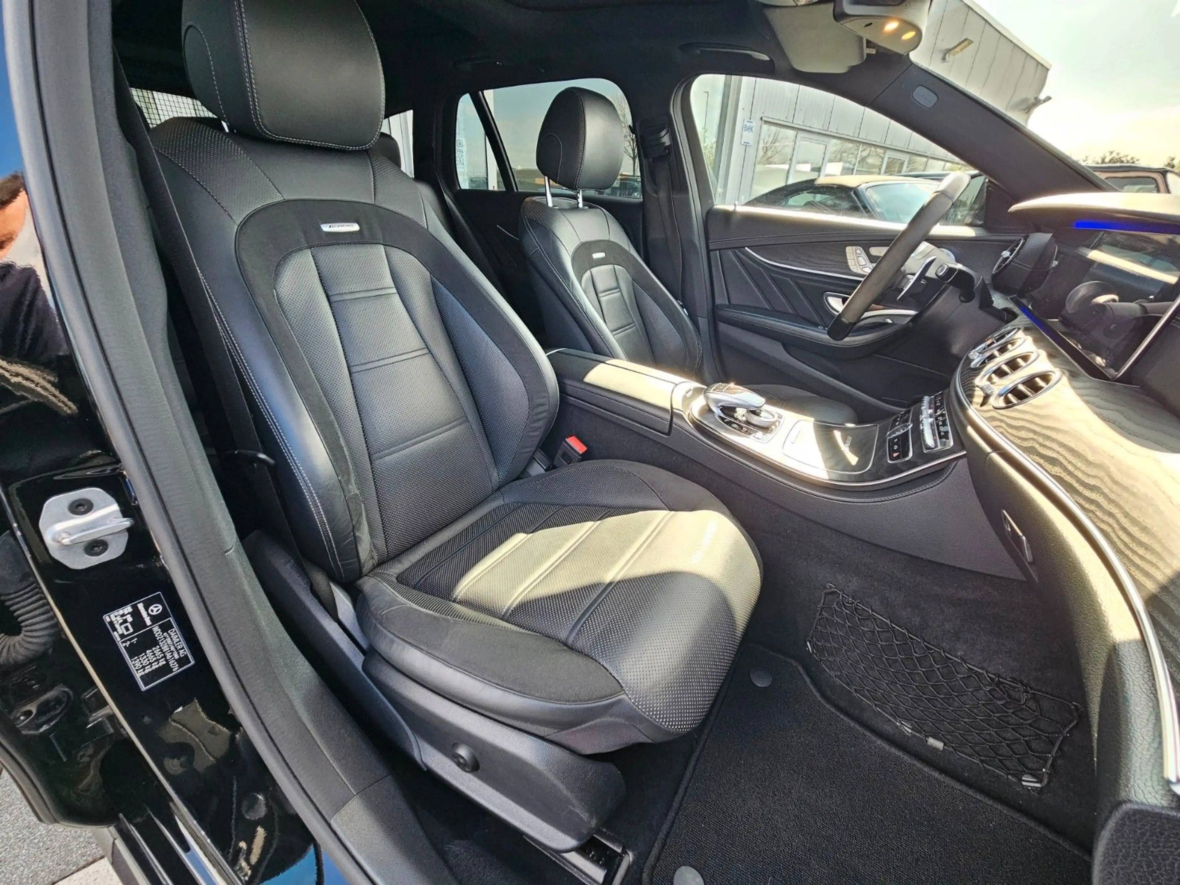 Mercedes-Benz E 63 AMG E 63 T AMG 4M+Panorama+Burmester+Abgas Performa — photo 12