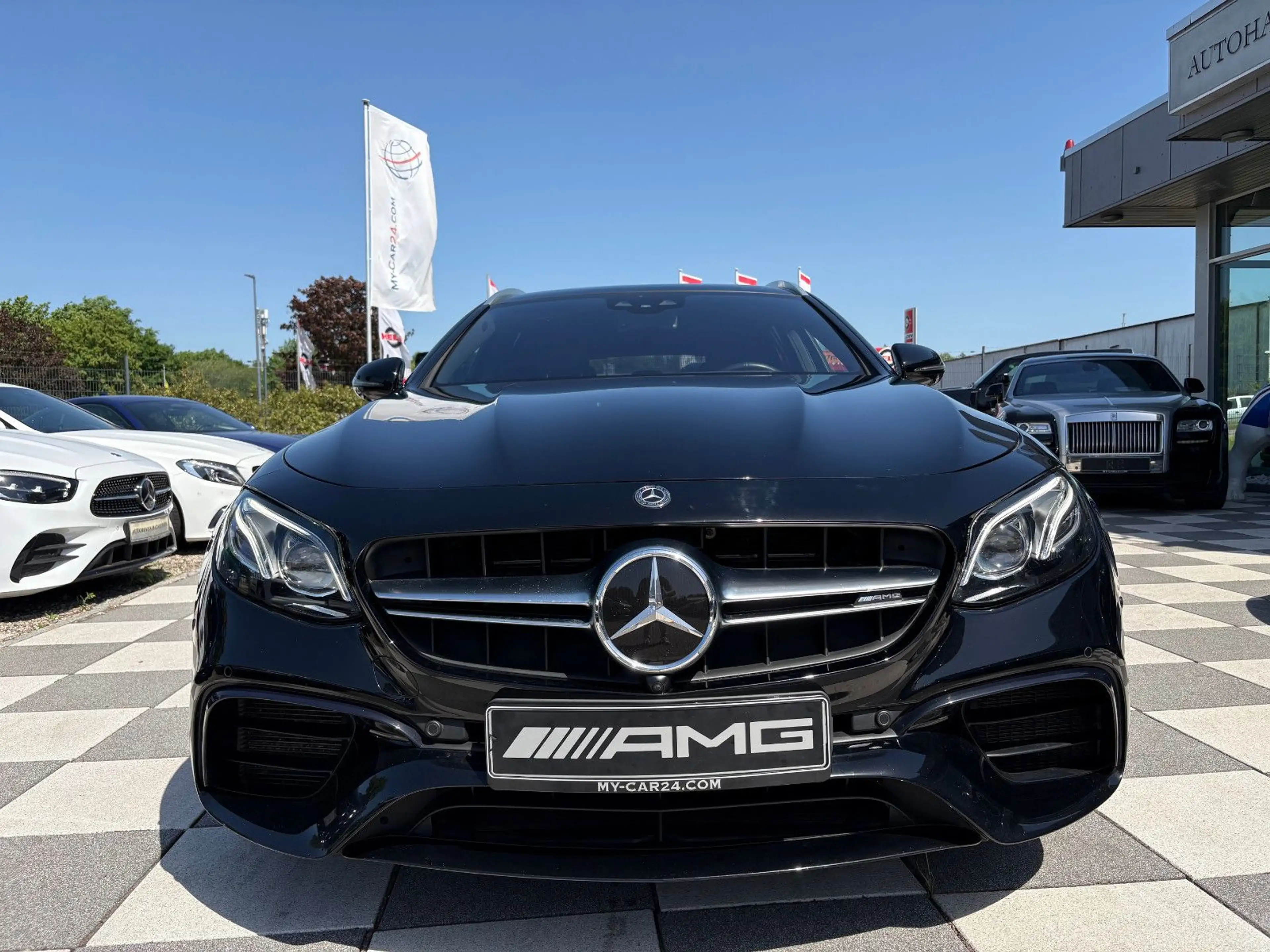 Mercedes-Benz E 63 AMG E 63 T AMG 4M+Panorama+Burmester+Abgas Performa