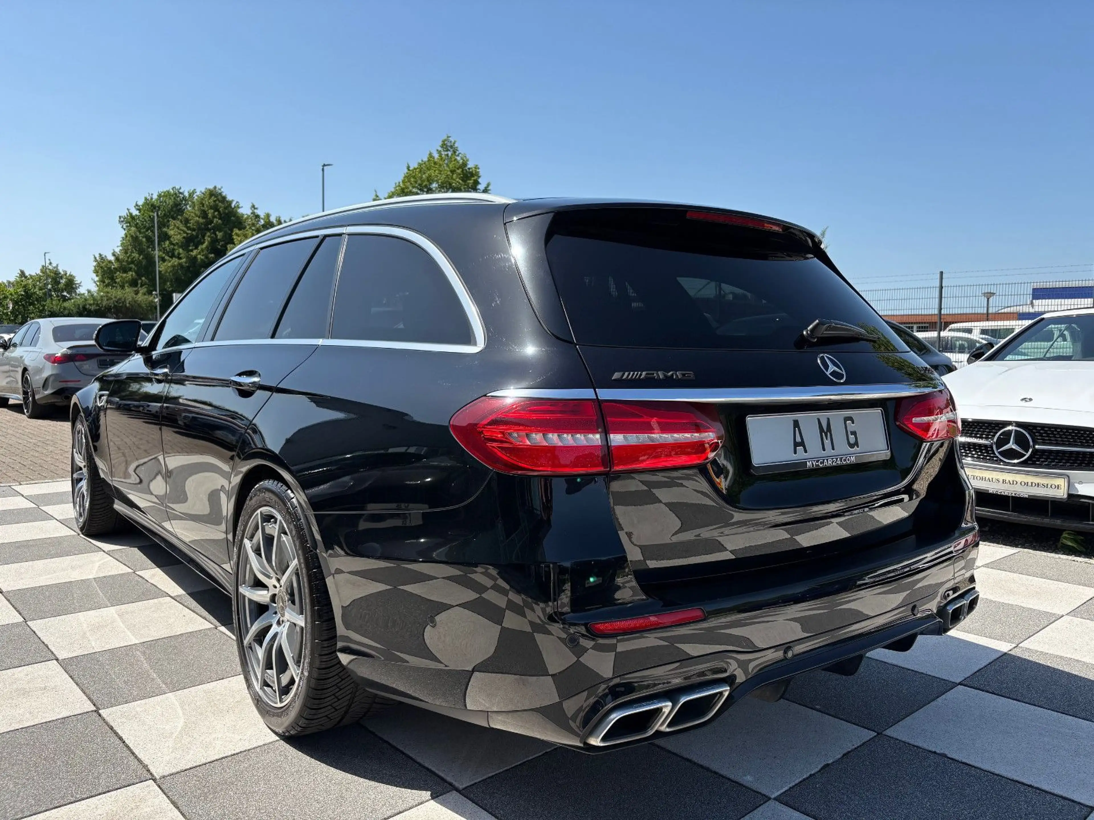 Mercedes-Benz E 63 AMG E 63 T AMG 4M+Panorama+Burmester+Abgas Performa — photo 5
