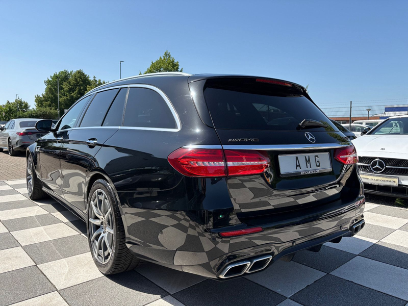 Mercedes-Benz E 63 AMG E 63 T AMG 4M+Panorama+Burmester+Abgas Performa — photo 5