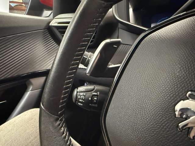 Peugeot 2008 — photo 18
