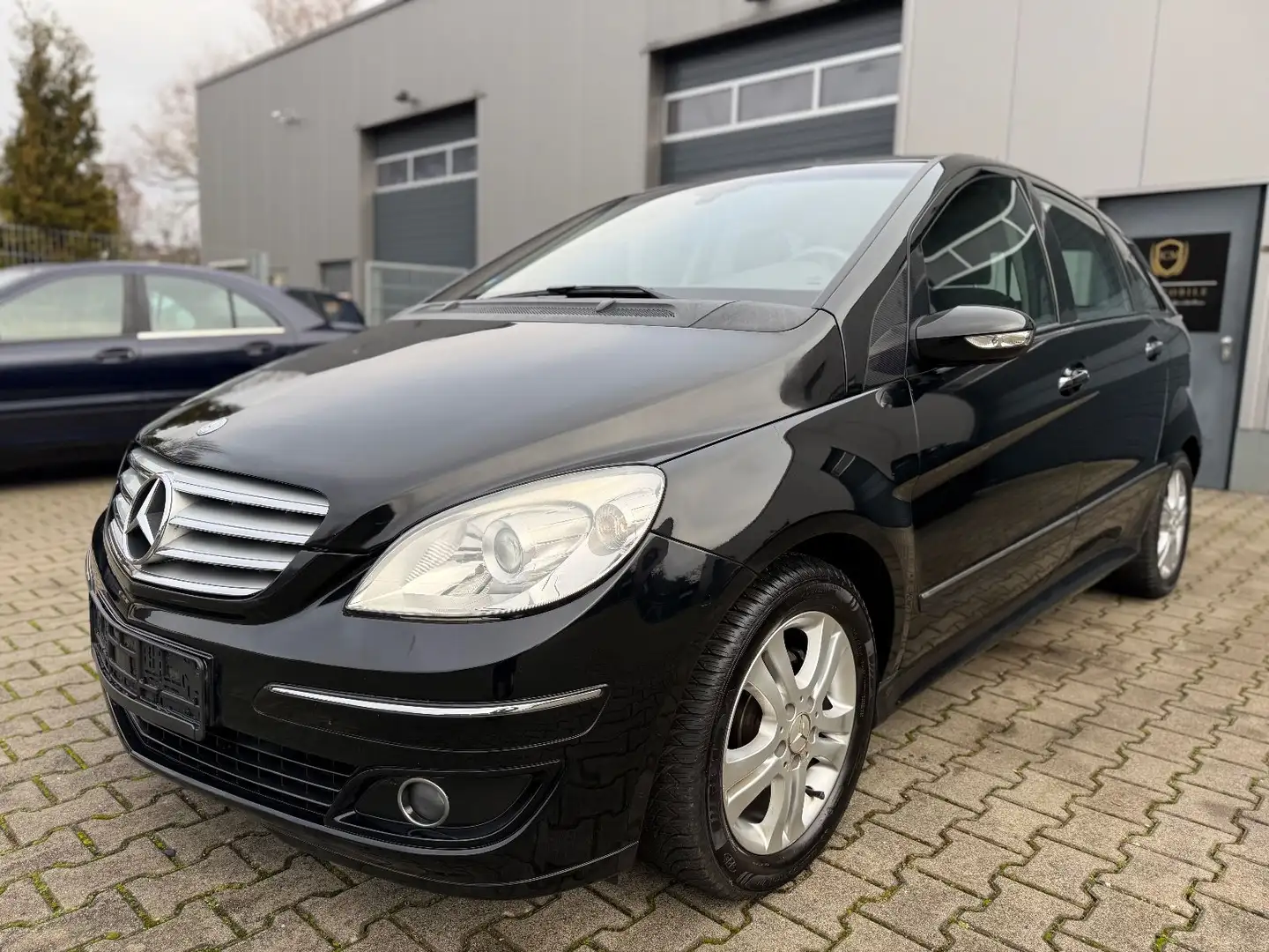 Mercedes-Benz B 170 *AUTOMATIK*ALUFELGEN*111.000KM* - 1