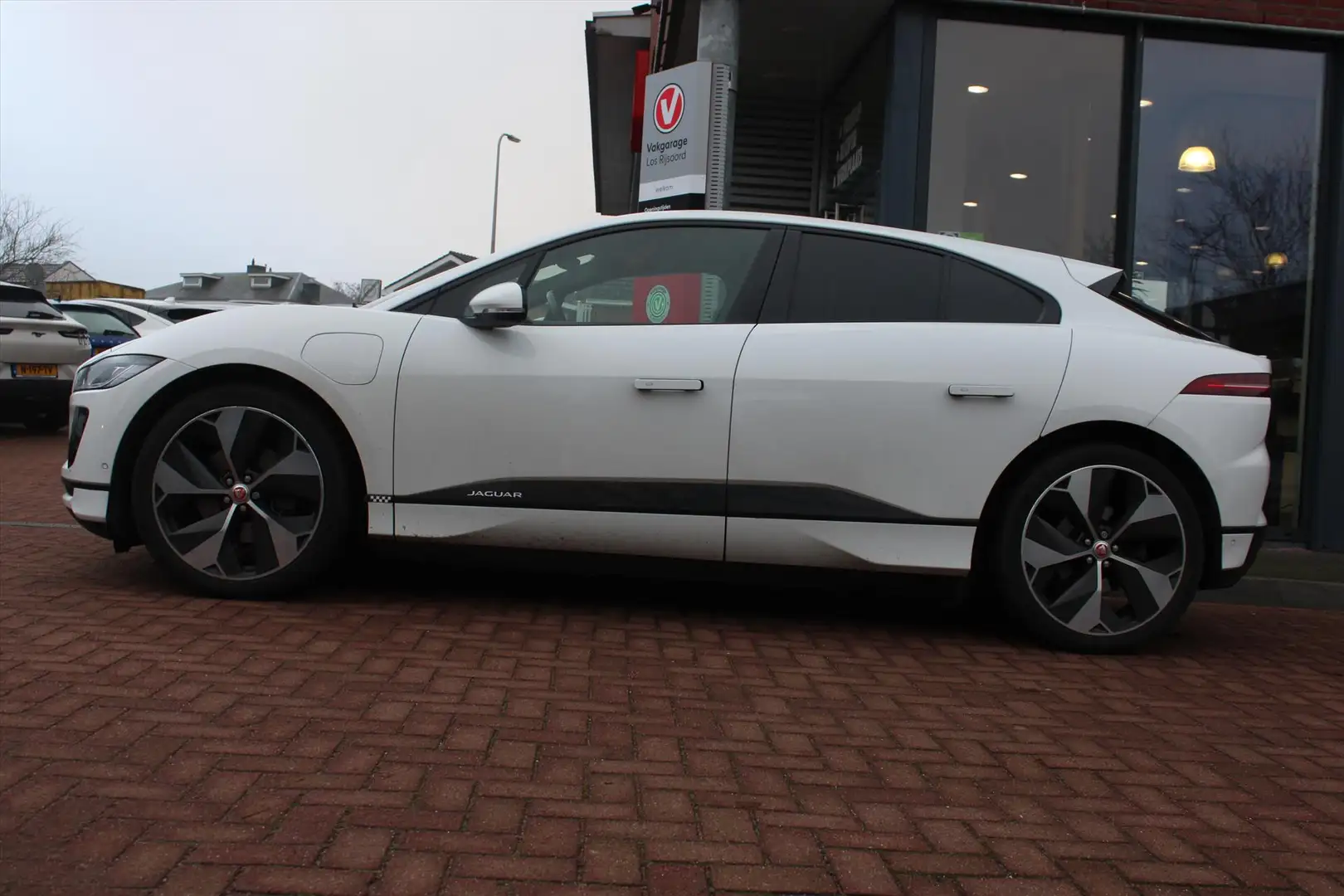 Jaguar I-Pace EV400 *SE* | Carplay | Camera | Panoramadak | Crui Blanc - 2