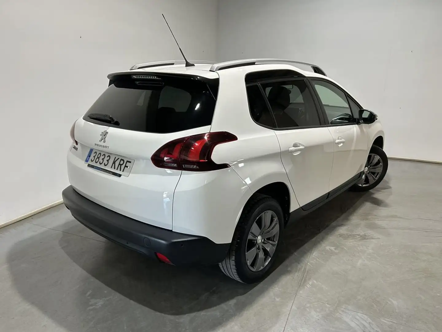 Peugeot 2008 1.2 PureTech Style 82 Blanco - 2
