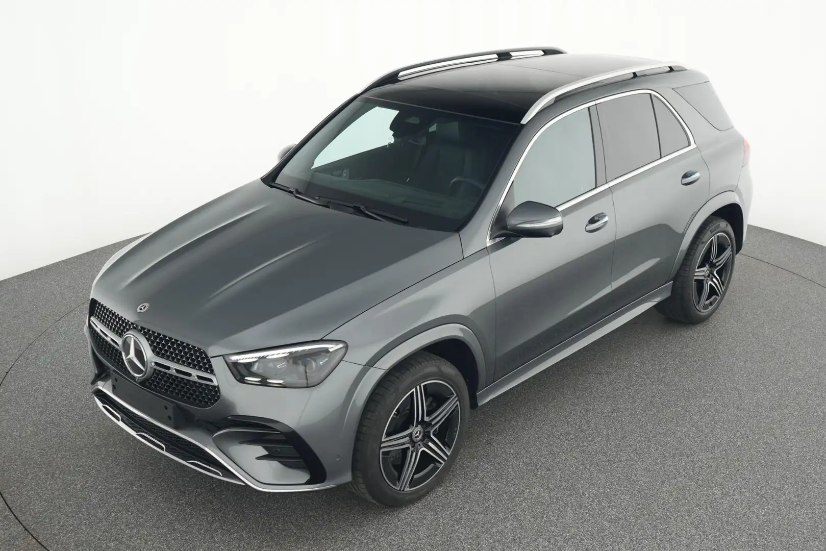 Mercedes-Benz GLE 300 d 4MATIC AMG LINE + PANORAMISCH DAK + AIRMATIC + T Grijs - 2