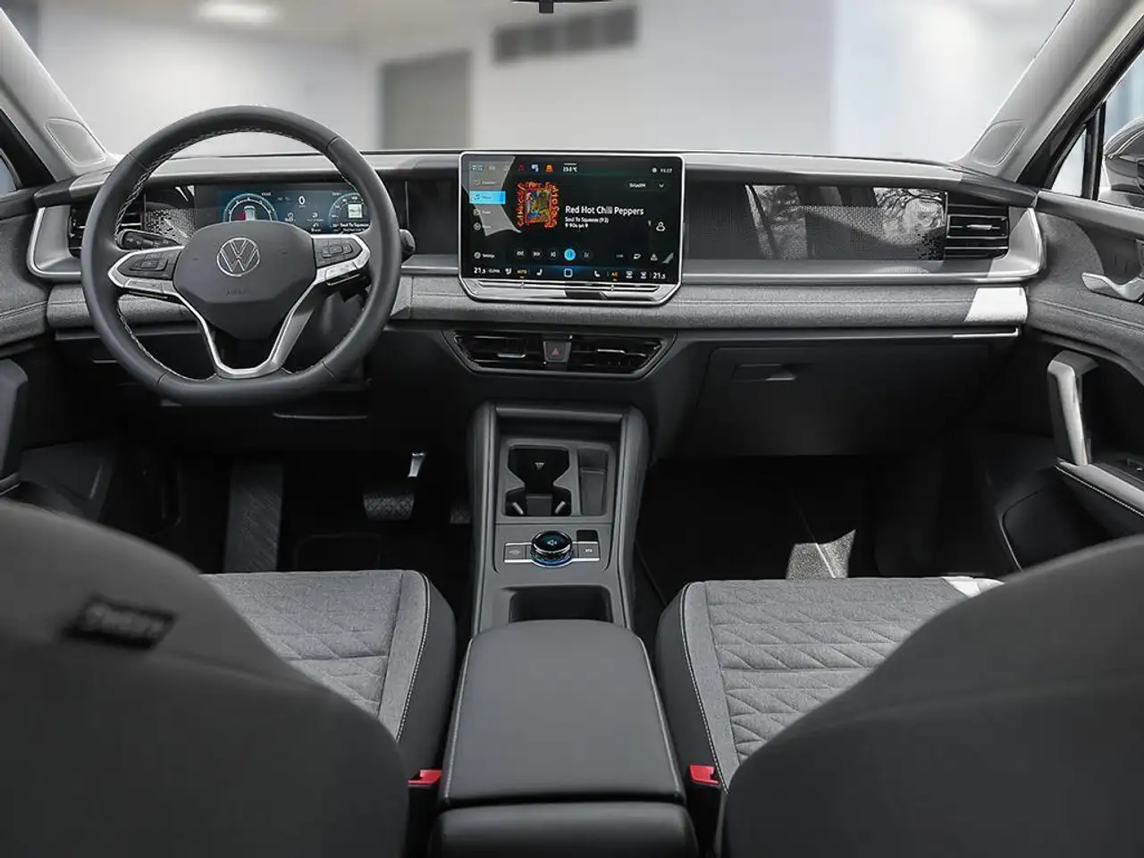 Volkswagen Tiguan снимка Volkswagen Tiguan