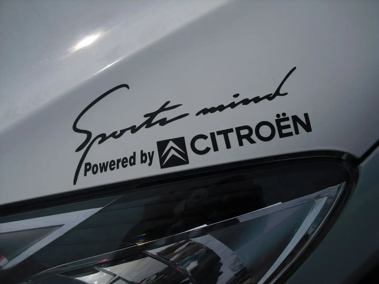 Citroen DS3 VTi 120*Klimaautomatik Blanc - 2