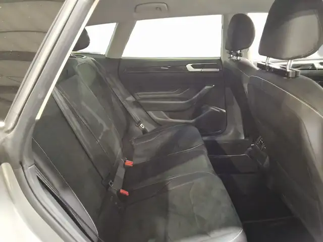 Volkswagen Arteon view 6