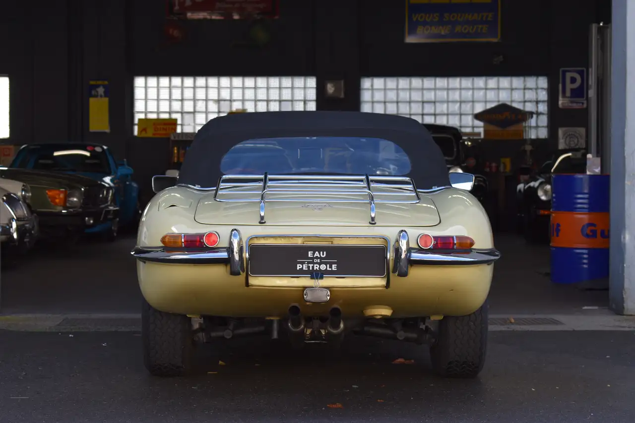 Jaguar E-Type Cabriolet 4.2, foto 9