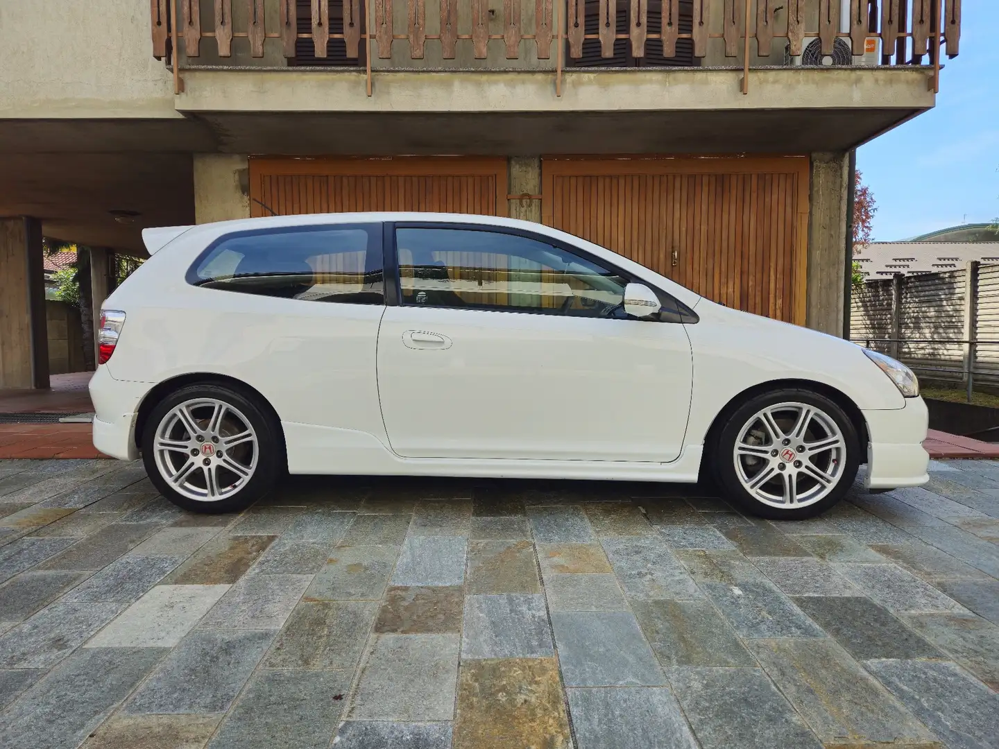 Honda Civic 3p 2.0 v-tec Type-R - 2