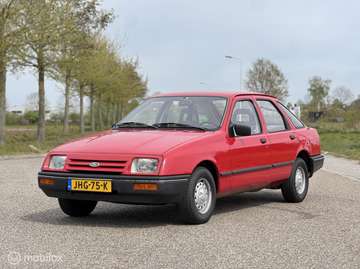 1.6 L 1983 5-Bak