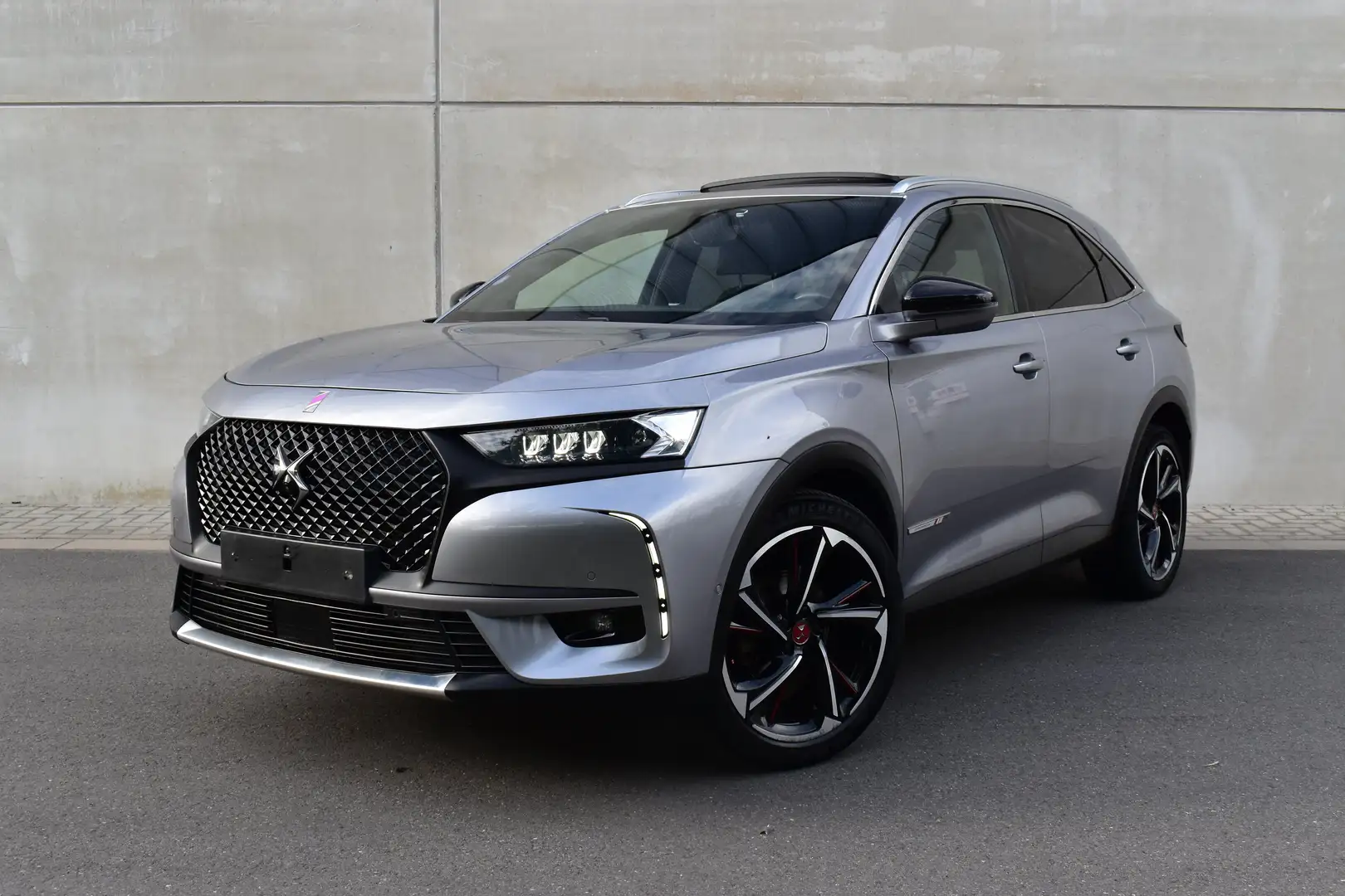 DS Automobiles DS 7 Crossback Performance Line Hybride  * Panoramique * Argent - 1