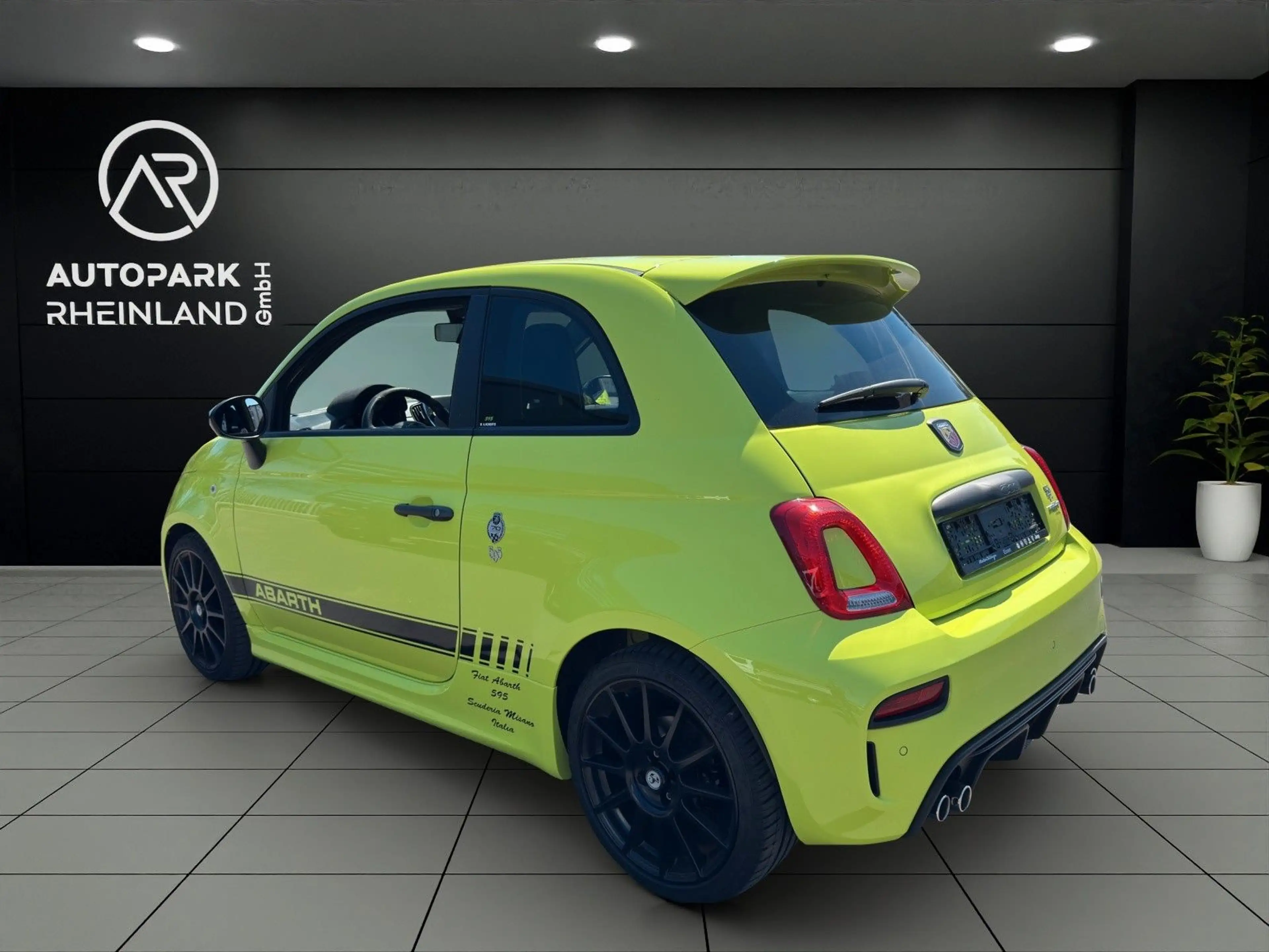 Abarth 595 Competizione *EDITION 70-YEARS* — photo 6