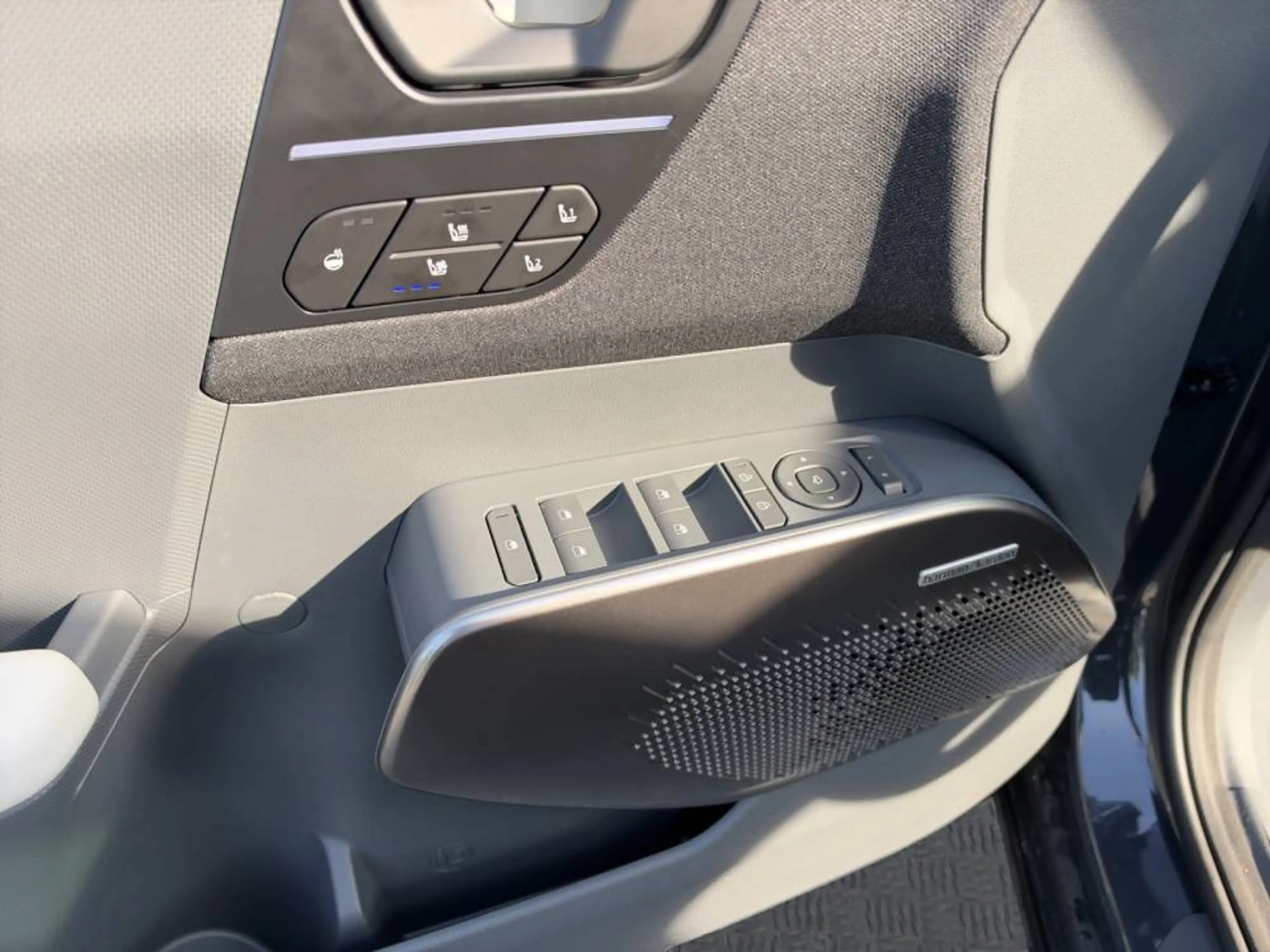Kia EV2 61 FWD GTL 4SITZER|360°KAMERA|LEDER|V2L|MEMORY|19Z — photo 9