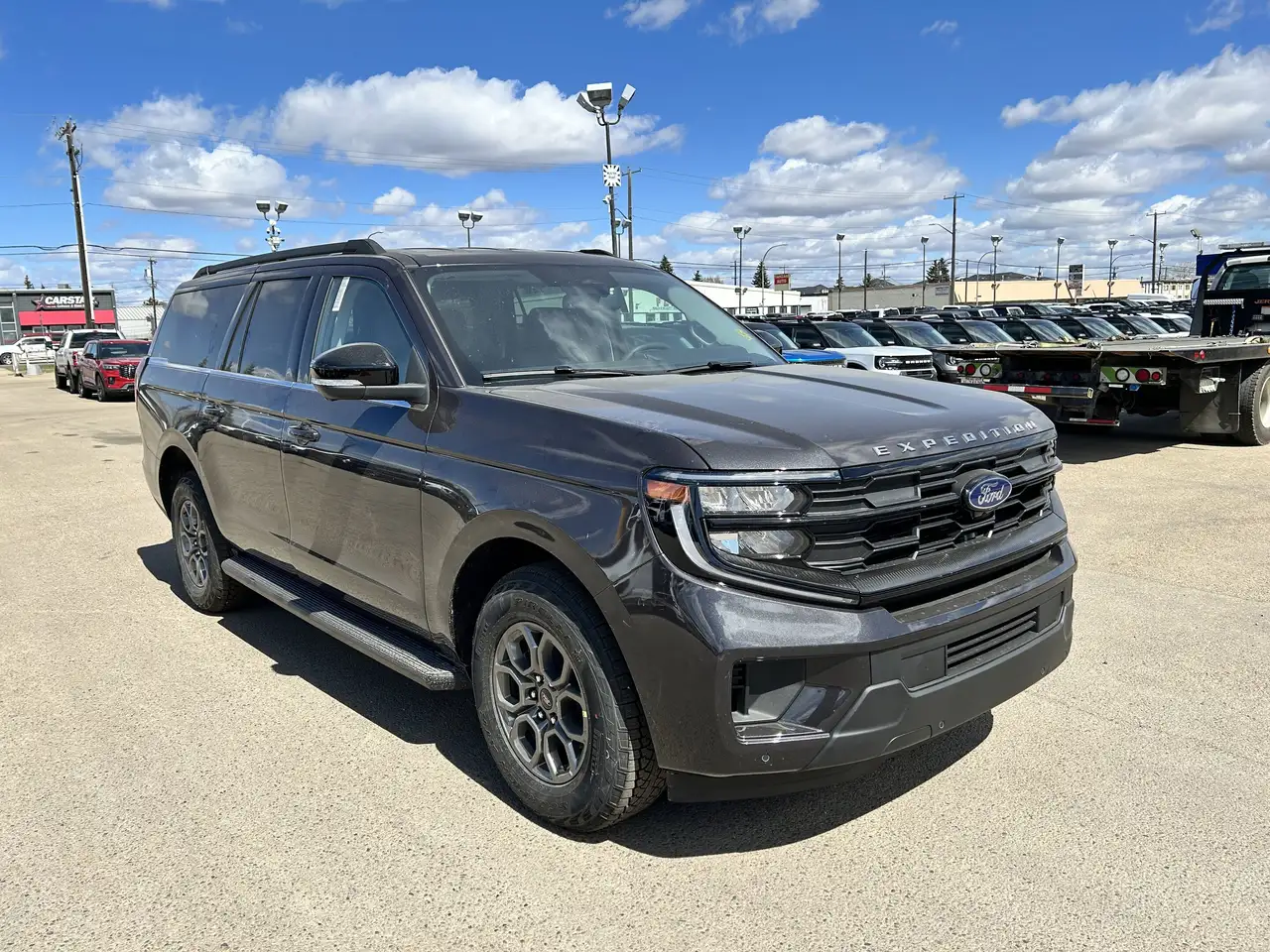 Ford Expedition снимка Ford Expedition