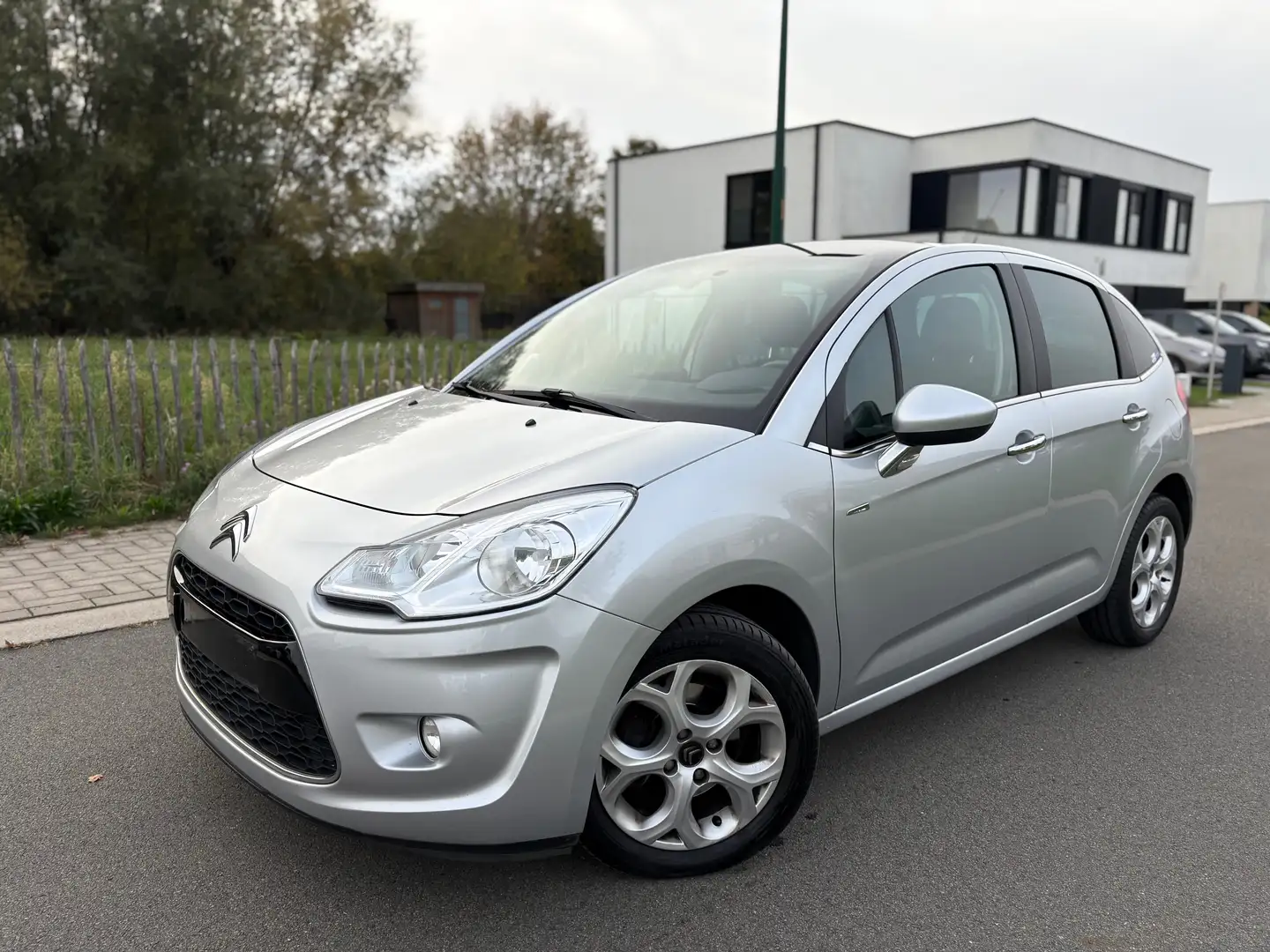 Citroen C3 C3 1.6i VTi Exclusive*70000km*automaat*airco*usb Argent - 1