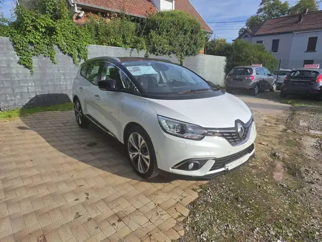 Renault Grand Scenic view 7