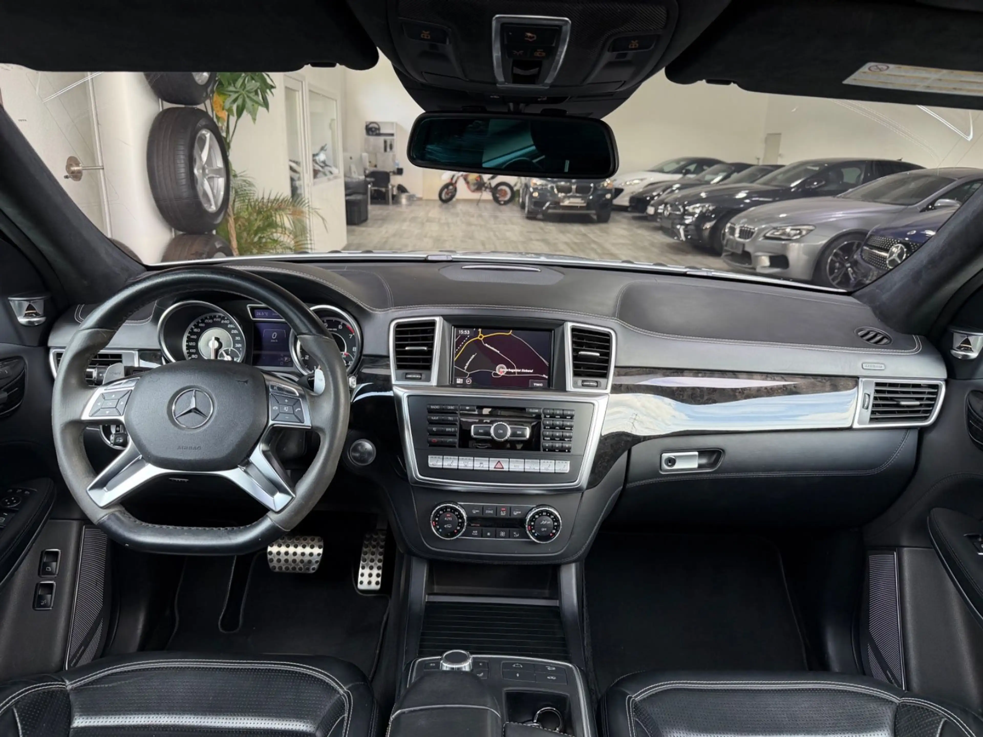 Mercedes-Benz GL 63 AMG 4Matic *B&O*ACC*Massage*Vollaustattung — photo 11