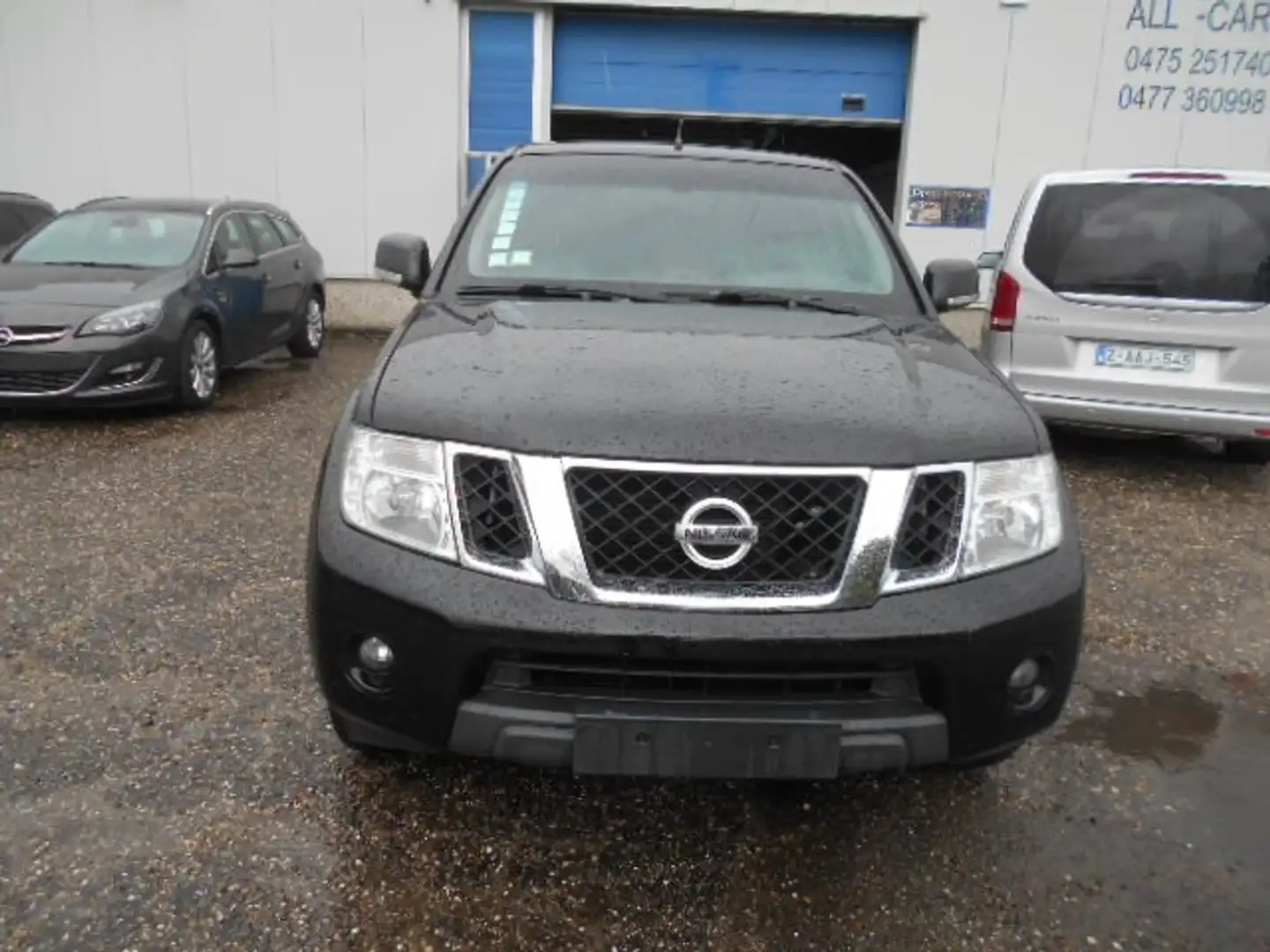 Nissan Navara pick up 4 deurs+hart-top+dig airco +++++++ Černá - 2