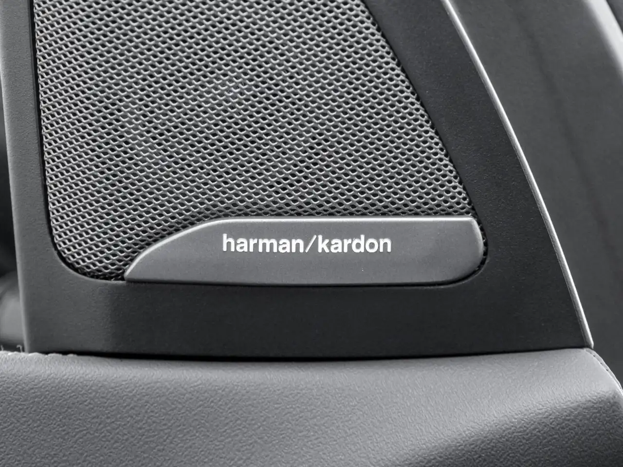 BMW X5 xDrive30d 22" M Sport DA prof. H/K AHK 360° uvm. 12