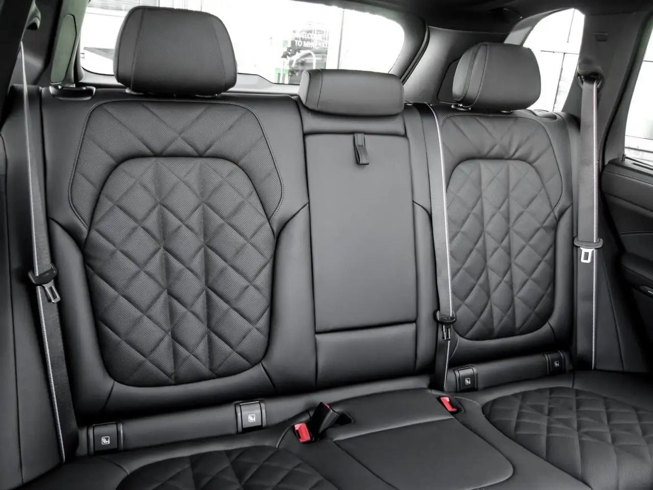 BMW X5 xDrive30d 22" M Sport DA prof. H/K AHK 360° uvm. 4