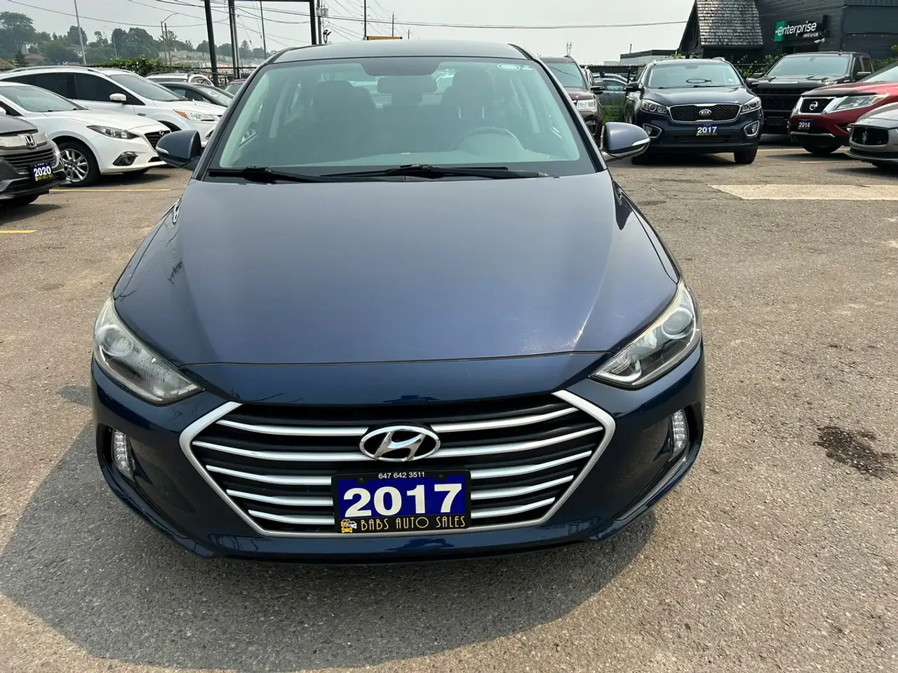 Hyundai ELANTRA fotografie Hyundai ELANTRA
