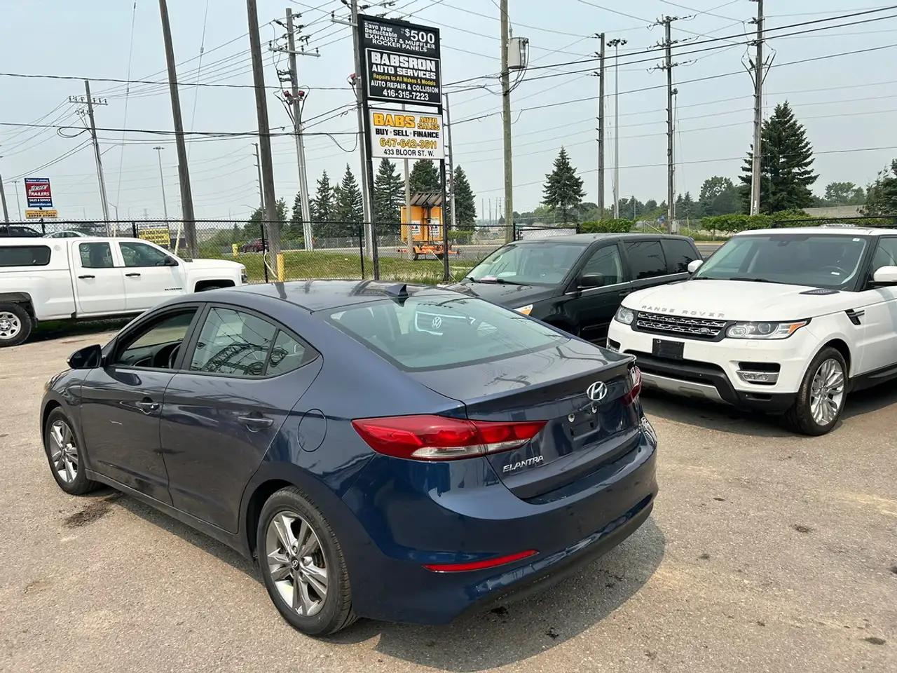 Hyundai ELANTRA fotografie Hyundai ELANTRA