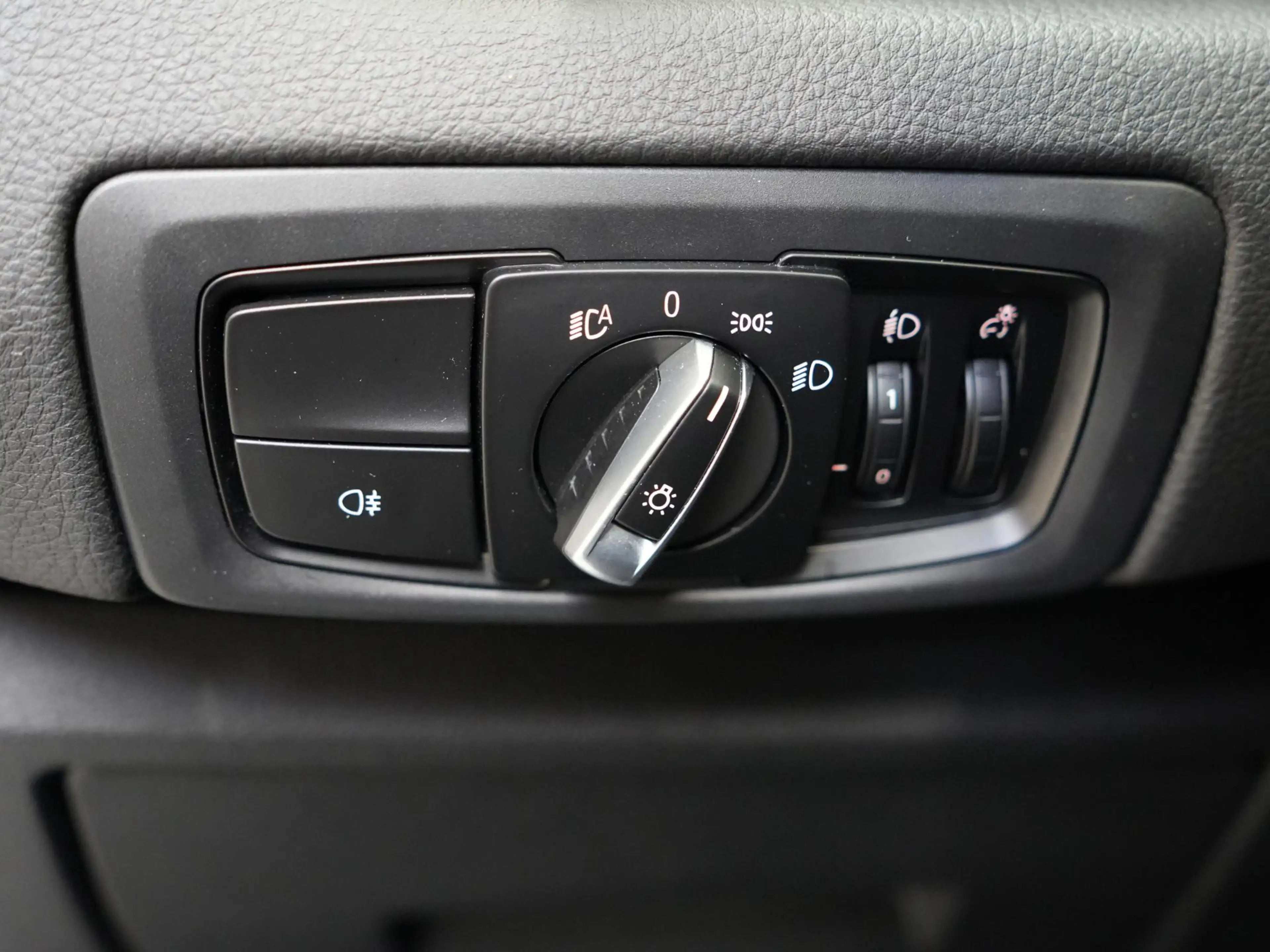 BMW 225 2-serie Active Tourer 225xe iPerformance Executive — photo 33