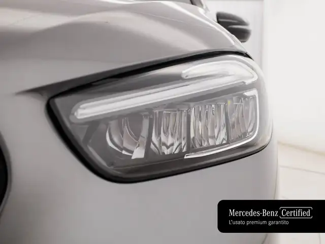Mercedes-Benz B-Class view 8