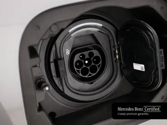 Mercedes-Benz B-Class view 21