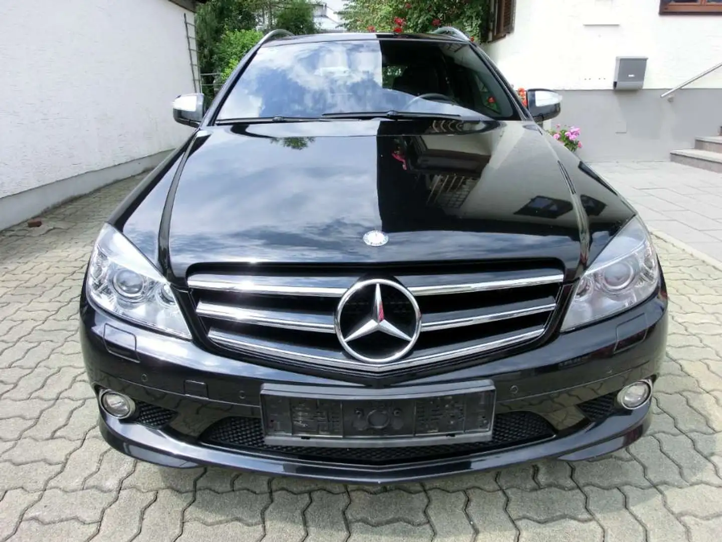 Mercedes-Benz C 320 C 320 T Avantg. Sport AMG A-Edition CDI Aut. Avantgarde Sport AMG A-Edition Schwarz - 1