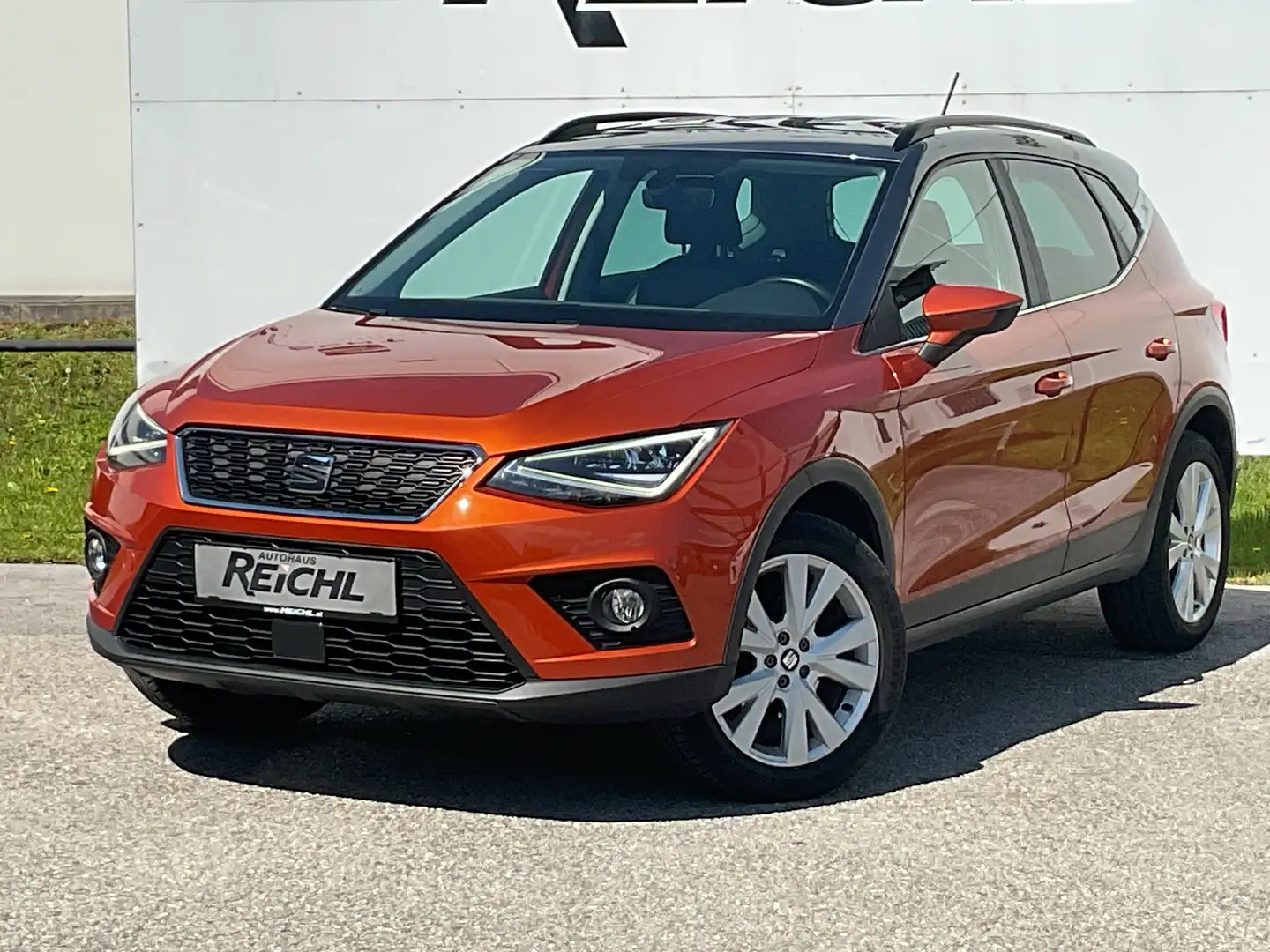 SEAT Arona Style 1,0 TSI - Orange - 2