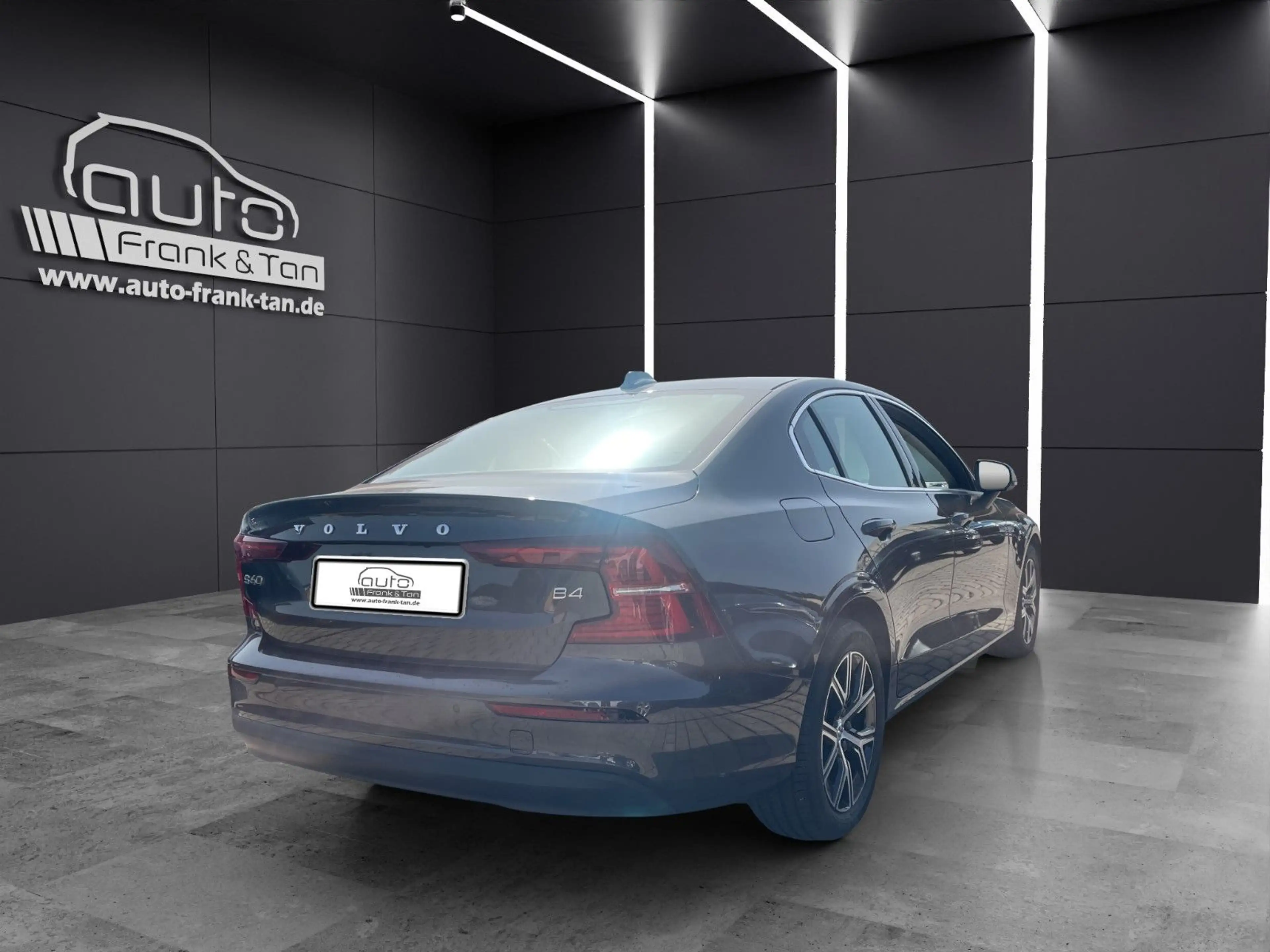 Volvo S60 Lim. Plus Dark LED*CAM*Navi*Shzg — photo 6