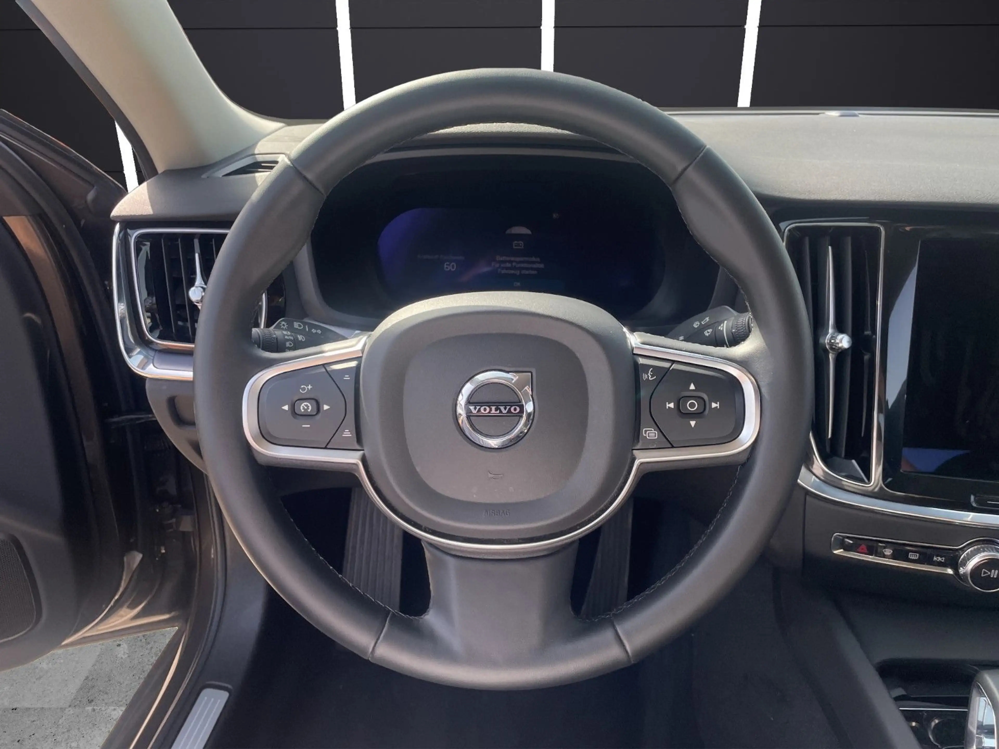 Volvo S60 Lim. Plus Dark LED*CAM*Navi*Shzg — photo 11