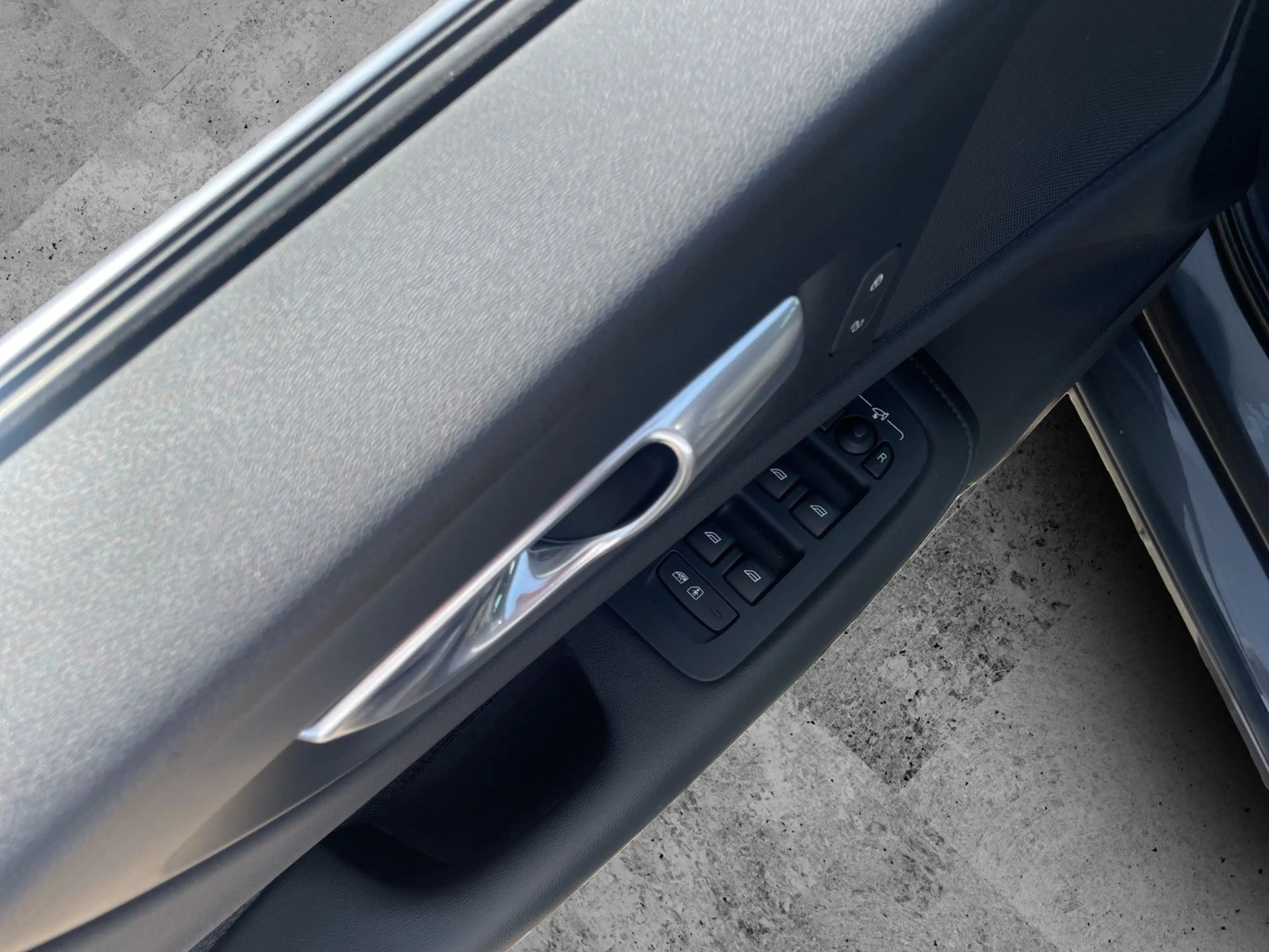Volvo S60 Lim. Plus Dark LED*CAM*Navi*Shzg — photo 15